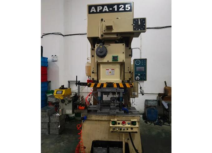 hydraumatic press machine price